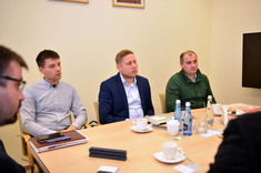 Czy powstanie fotowoltaiczne okno? Spotkanie prorektora PRz